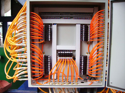 ɽ�|���ϵ�y(t��ng)